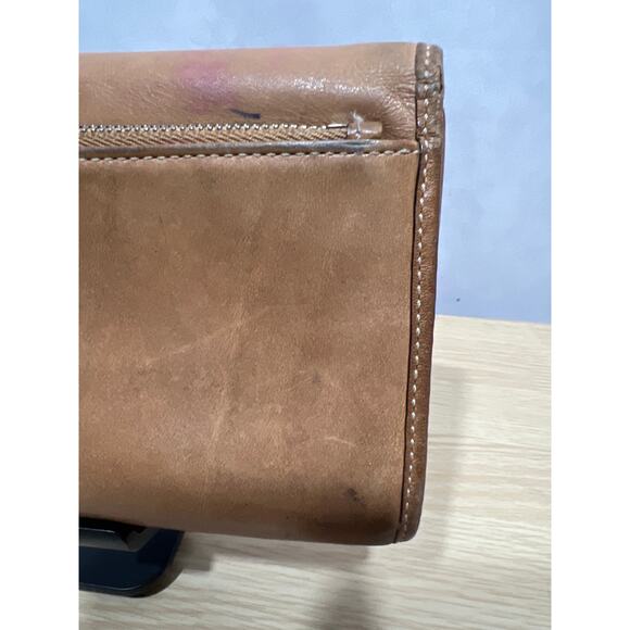 Vintage Coach Tan Genuine Leather Trifold Checkbook Wallet Some Flaws Do to Age - Picture 5 of 12